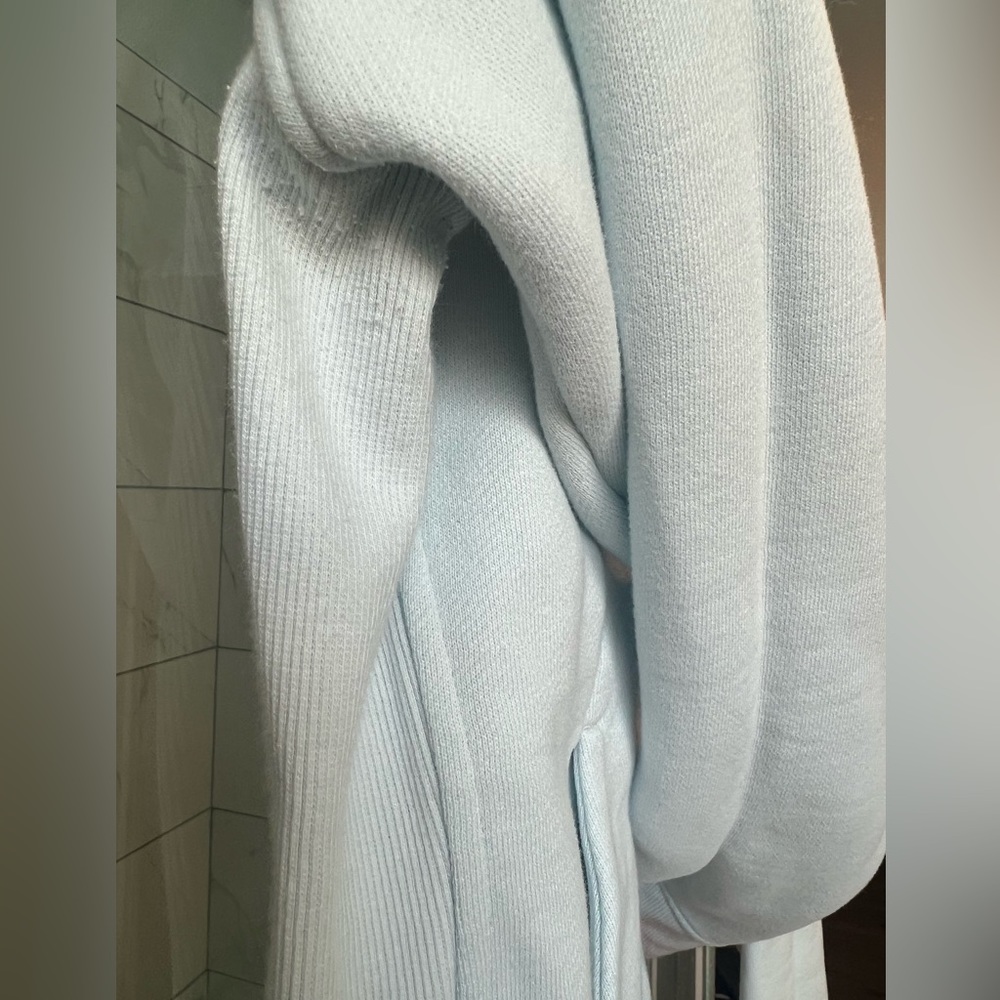 Lululemon scuba zip up hoodie baby blue - Picture 7 of 15